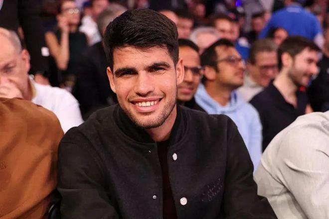 手特点进行 手特点进行