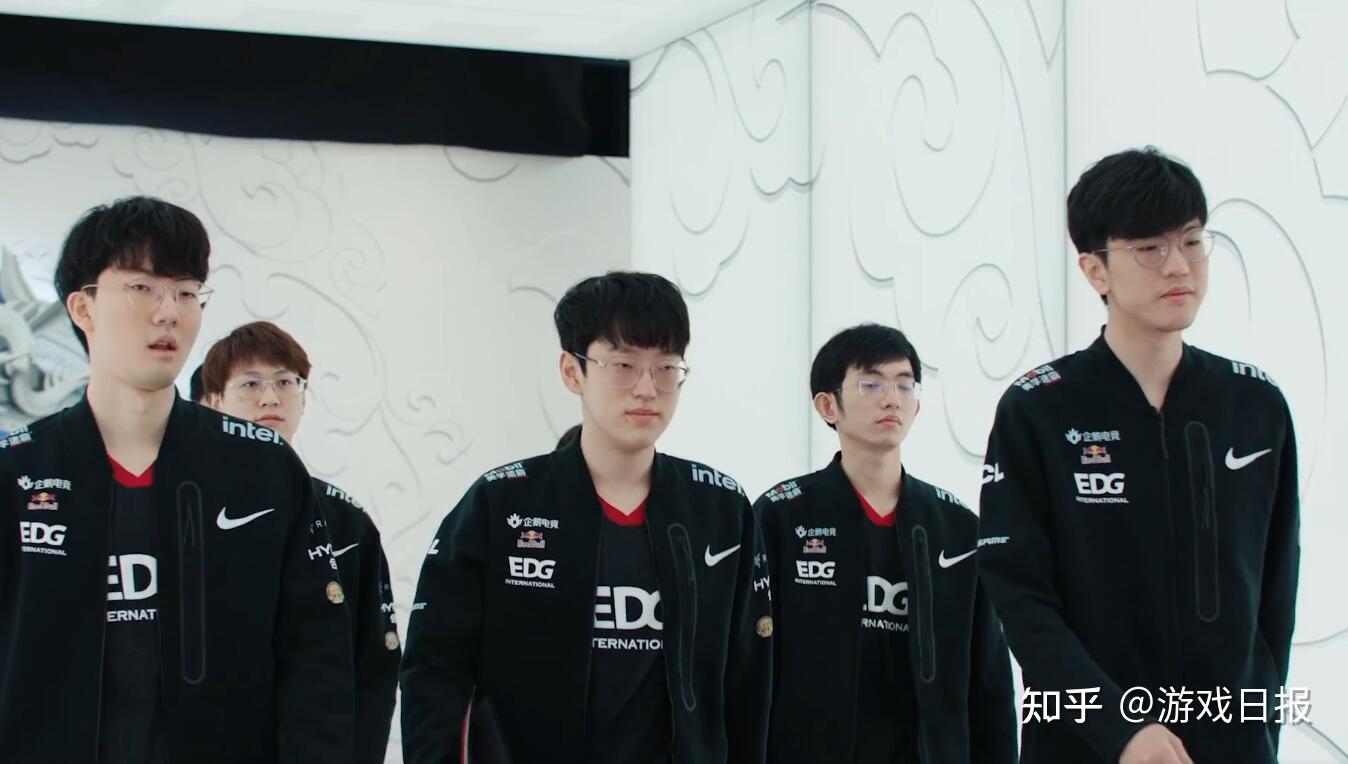 在进攻方面 在进攻方面